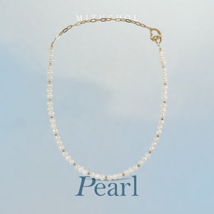 Canvas of Clouds Stackable Necklace - Natural Pearl