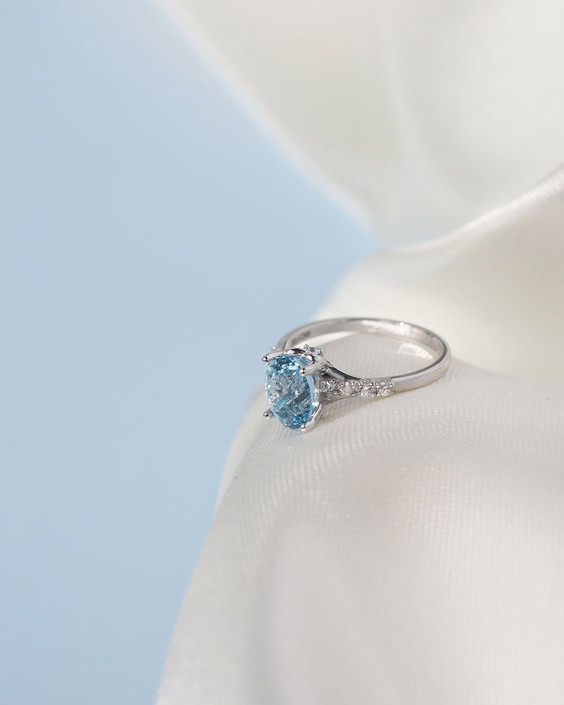 Infinity Harmony Ring 9K - Wedding Ring with Santa Maria Aquamarine
