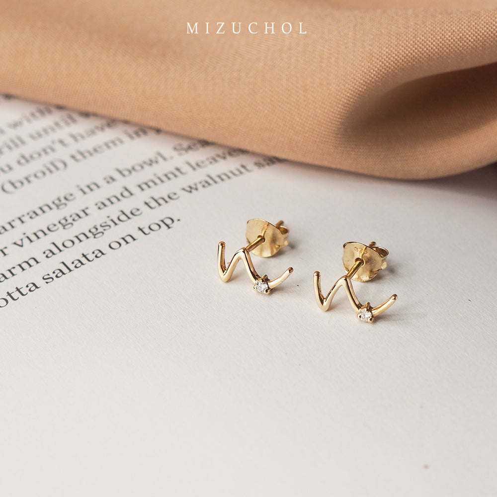18K Chapter Earrings (Diamond) - 1.3 grams
