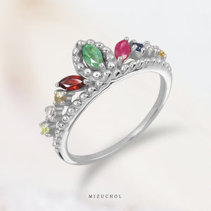 
            
                Load image into Gallery viewer, Crown of Nine Gems Ring (RD) แหวนพลอยนพเก้า
            
        