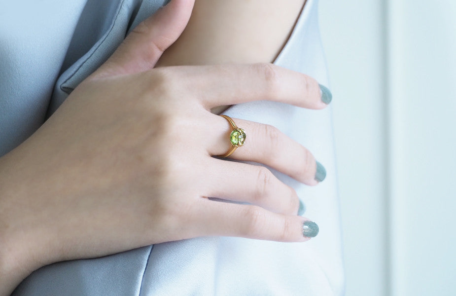 à¹à¸«à¸§à¸™à¸žà¸¥à¸­à¸¢à¸›à¸£à¸°à¸ˆà¸³à¸§à¸±à¸™à¹€à¸à¸´à¸” (à¸¨à¸¸à¸à¸£à¹Œ) | Lucky Me Peridot Ring