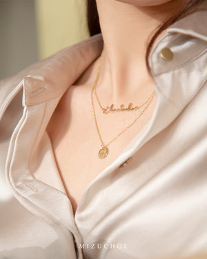 
            
                Load image into Gallery viewer, Yours Necklace - 9K Gold
            
        