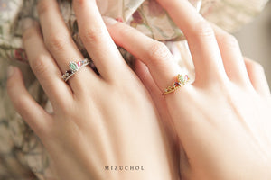 Crown of Nine Gems Ring (RD) แหวนพลอยนพเก้า