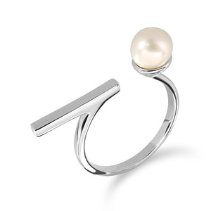 Modern Summer Pearl Ring