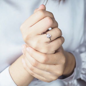 แหวนพลอยประจำวันเกิด เสริมการเงิน Thursday | Lucky Me Ring- White Gold (White Topaz)